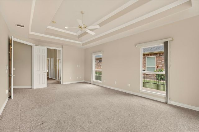 9313 Grandview Drive, Denton, TX 76207