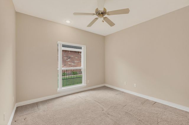 9313 Grandview Drive, Denton, TX 76207