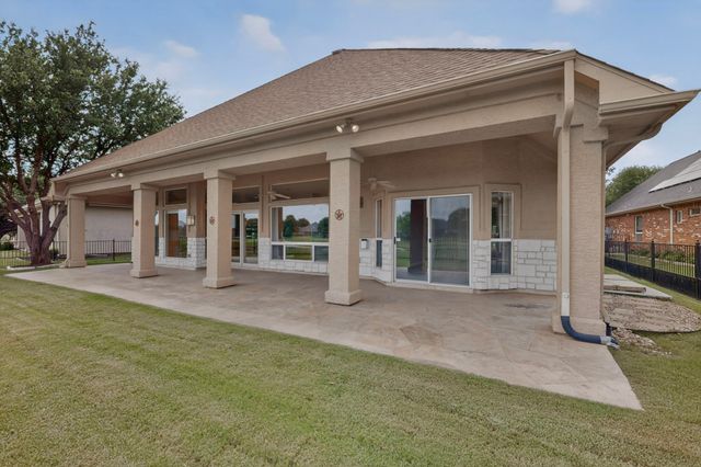 9313 Grandview Drive, Denton, TX 76207