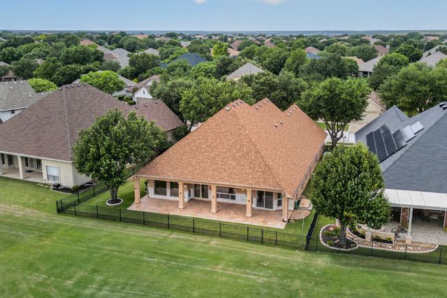9313 Grandview Drive, Denton, TX 76207