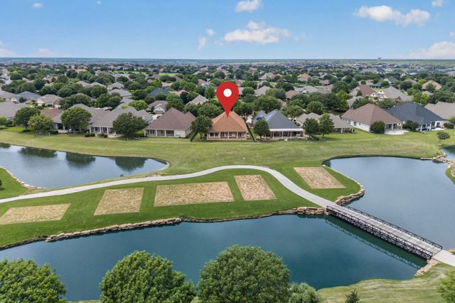 9313 Grandview Drive, Denton, TX 76207