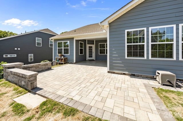 3061 Rosseau Lane, Mount Holly, NC 28120
