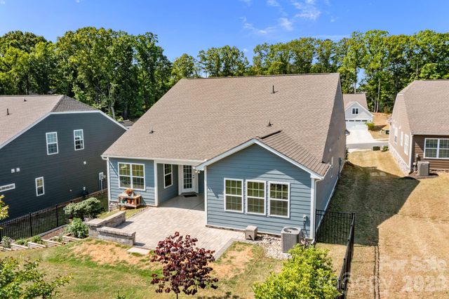3061 Rosseau Lane, Mount Holly, NC 28120