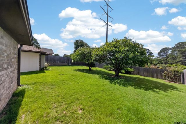 607 Hampton Hill Drive, Tyler, TX 75703