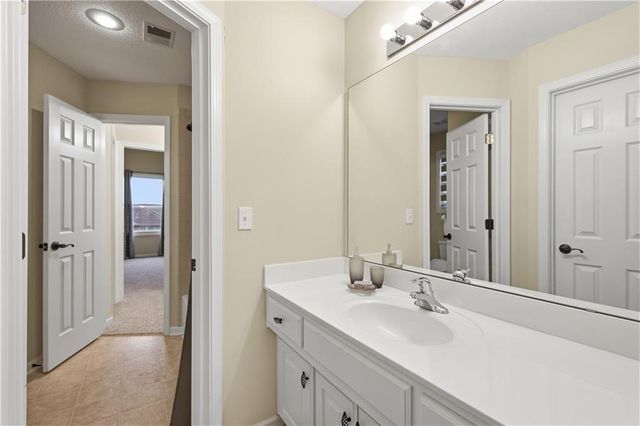 15505 Canterbury Street, Overland Park, KS 66224