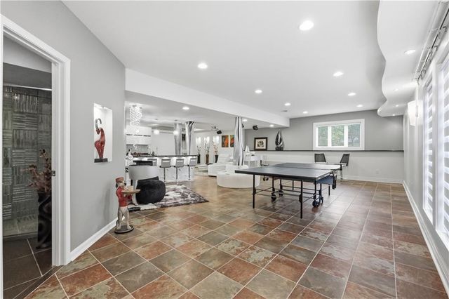 15505 Canterbury Street, Overland Park, KS 66224