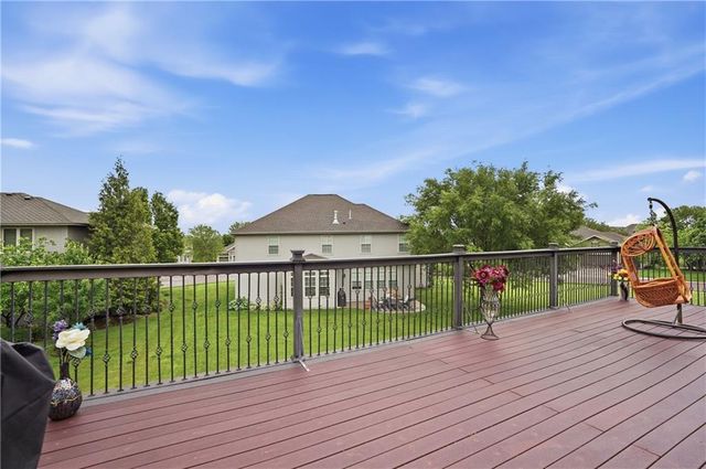 15505 Canterbury Street, Overland Park, KS 66224