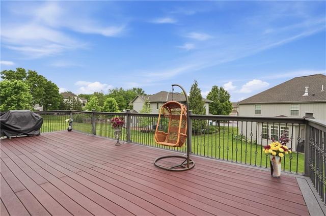 15505 Canterbury Street, Overland Park, KS 66224
