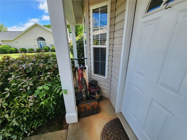401 Crestridge Drive, Simpsonville, SC 29681