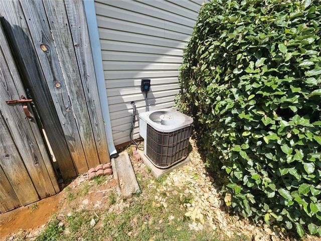 401 Crestridge Drive, Simpsonville, SC 29681