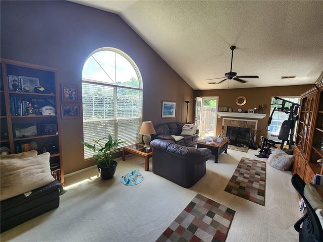 401 Crestridge Drive, Simpsonville, SC 29681