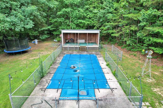 4500 Waterlevel Highway, Cleveland, TN 37323