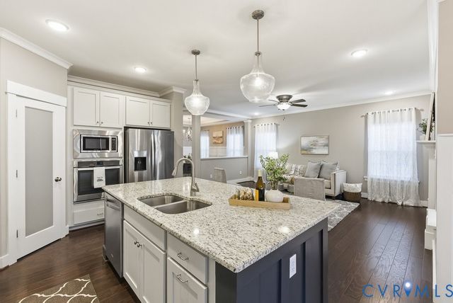 7012 Stafford Park Dr, Moseley, VA 23120