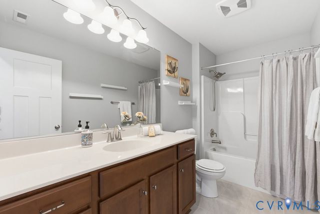 7012 Stafford Park Dr, Moseley, VA 23120