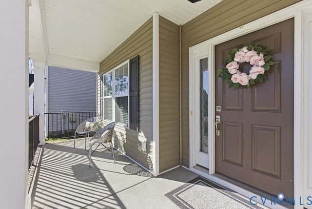 7012 Stafford Park Dr, Moseley, VA 23120