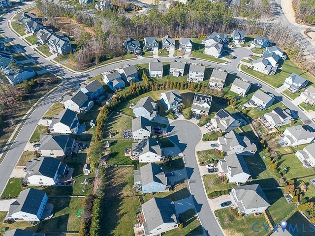 7012 Stafford Park Dr, Moseley, VA 23120