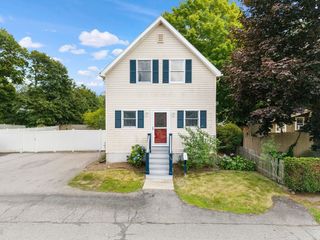 16 Elm Street, Reading, MA 01867