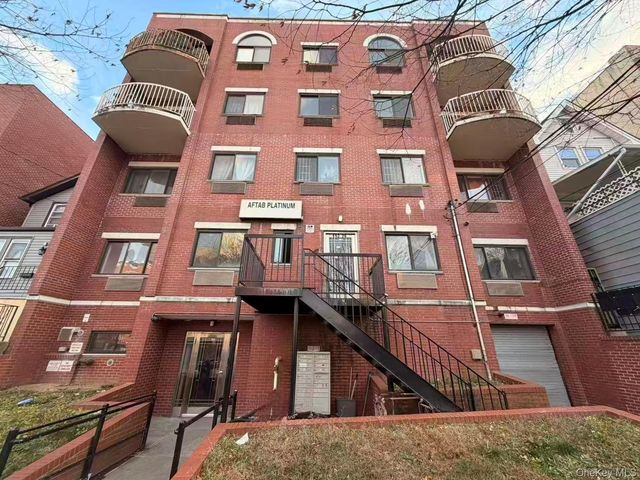 112-26 38th Avenue 4B, Corona, NY 11368