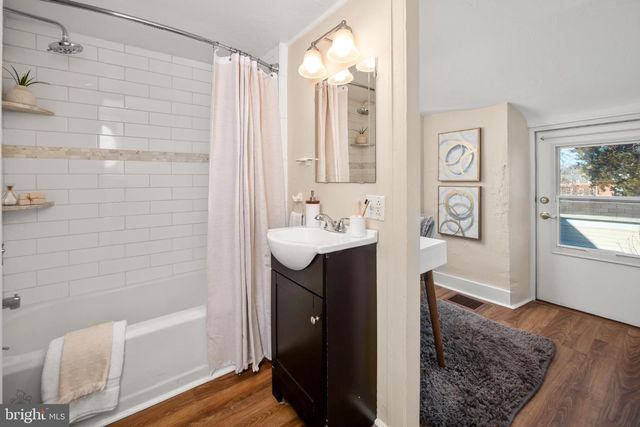 39 W DURHAM ST, Philadelphia, PA 19119