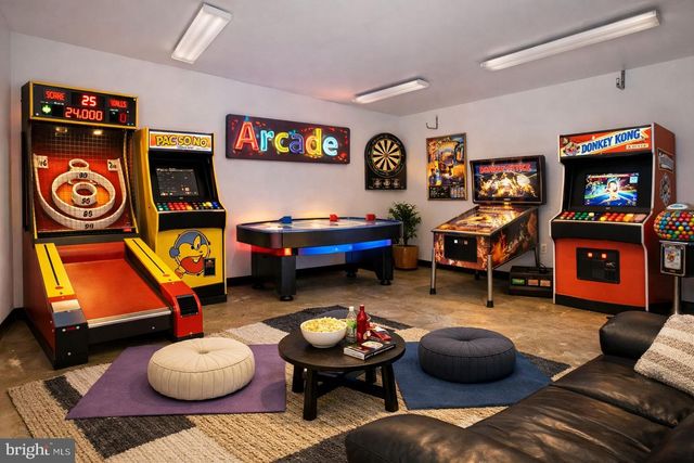 39 W DURHAM ST, Philadelphia, PA 19119