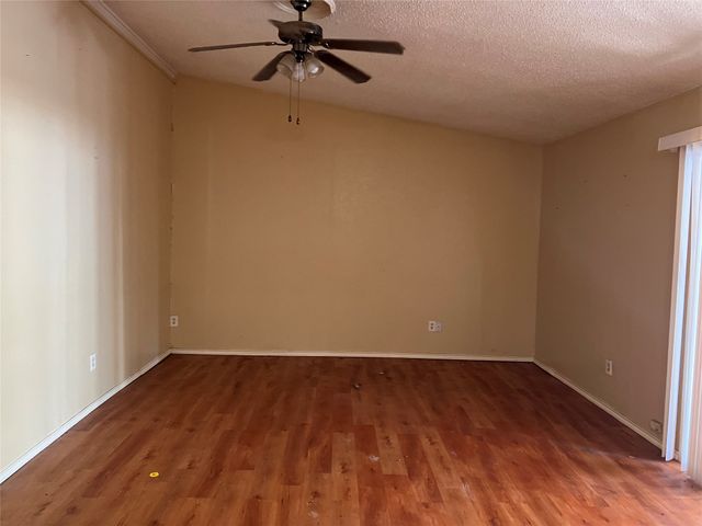 120 Darrell Drive, Heath, TX 75032