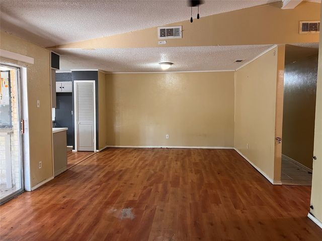 120 Darrell Drive, Heath, TX 75032