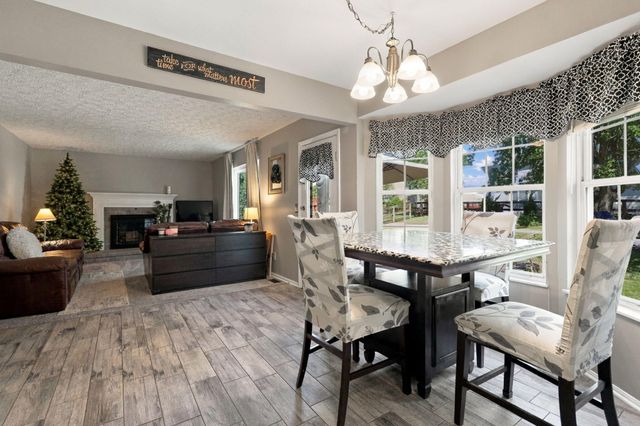 12 Sassafrass Lane, Florence, KY 41042