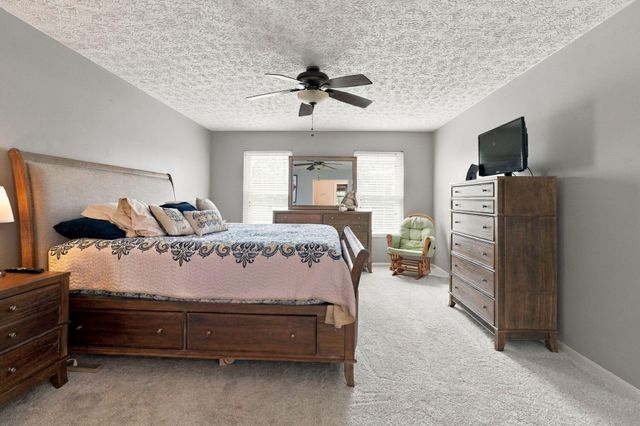 12 Sassafrass Lane, Florence, KY 41042