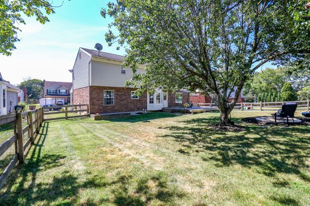 12 Sassafrass Lane, Florence, KY 41042
