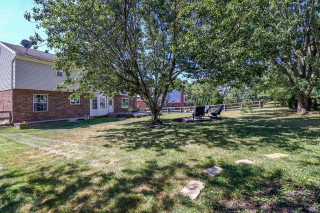 12 Sassafrass Lane, Florence, KY 41042
