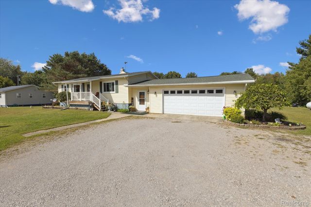 8260 Birch Run Road, Arbela Township, MI 48746