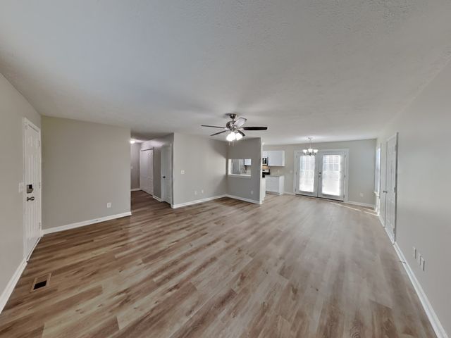 531 Winning Dr, Columbia, TN 38401