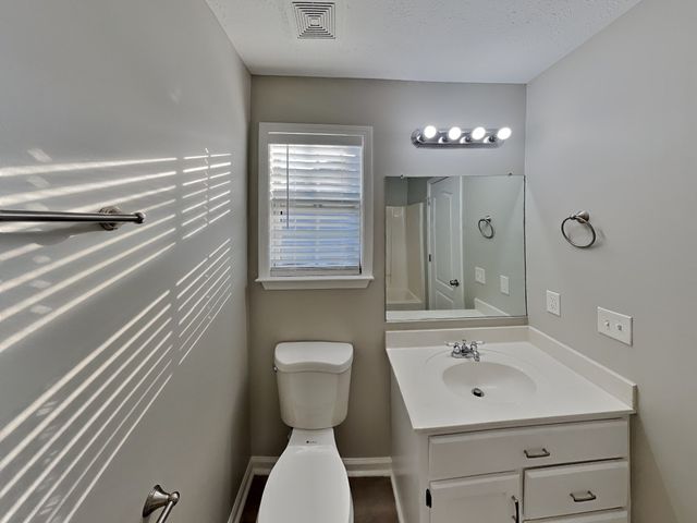 531 Winning Dr, Columbia, TN 38401