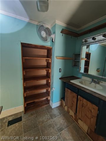 303 Seventh Street, Charleston, AR 72933