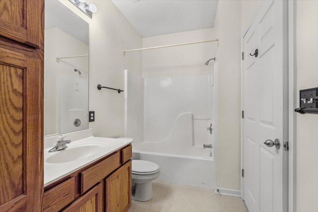 1100 KENNESAW RIDGE RD 504, Columbia, MO 65202