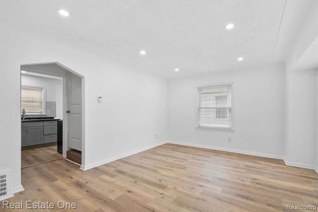 19123 Margareta Street, Detroit, MI 48219