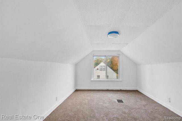 19123 Margareta Street, Detroit, MI 48219