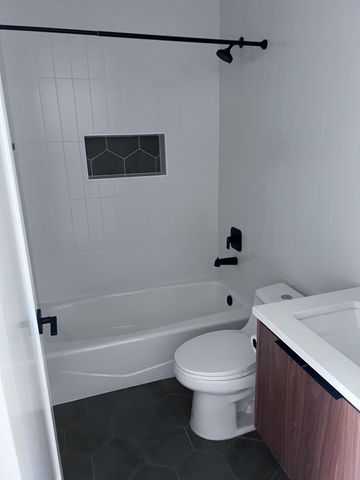 2604 Oaklawn Ave 2, Austin, TX 78722