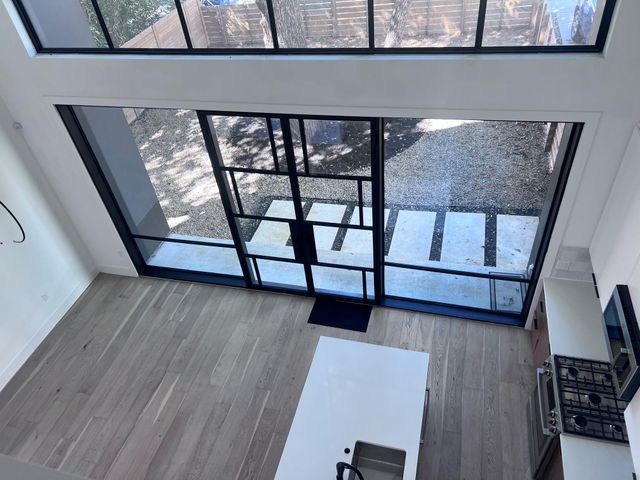 2604 Oaklawn Ave 2, Austin, TX 78722