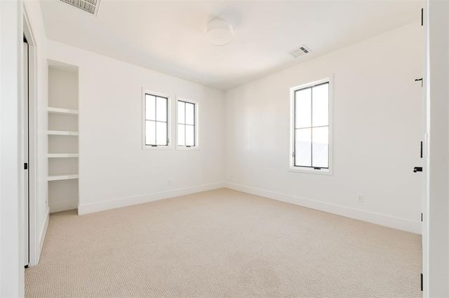 920 Hangar Drive, Oklahoma City, OK 73108