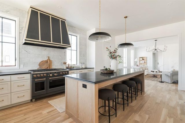 920 Hangar Drive, Oklahoma City, OK 73108