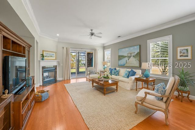 240 Garden Row Dr N, Hardeeville, SC 29927