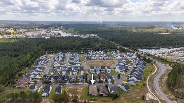 240 Garden Row Dr N, Hardeeville, SC 29927