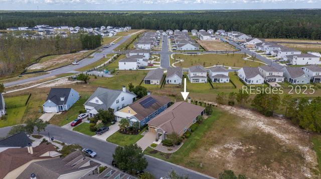 240 Garden Row Dr N, Hardeeville, SC 29927