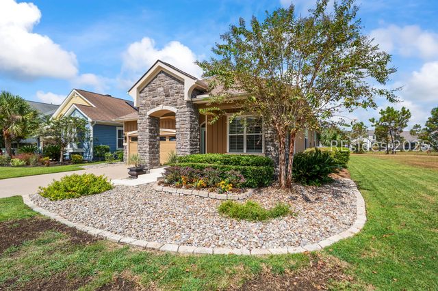 240 Garden Row Dr N, Hardeeville, SC 29927