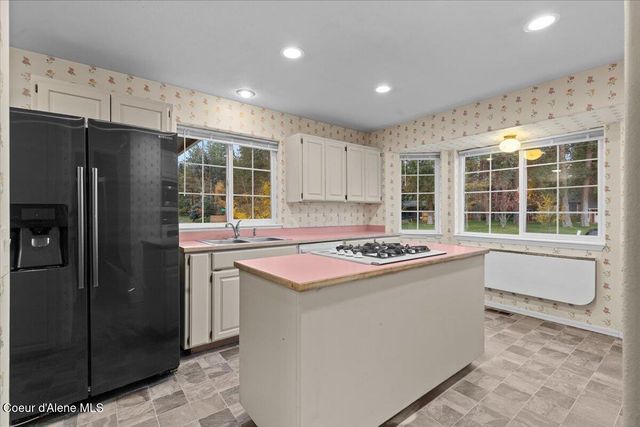 3088 W FAIRWAY DR, Coeur D'alene, ID 83815