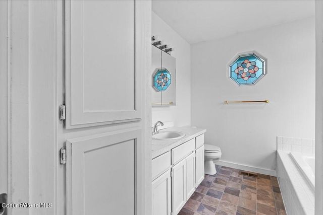 3088 W FAIRWAY DR, Coeur D'alene, ID 83815