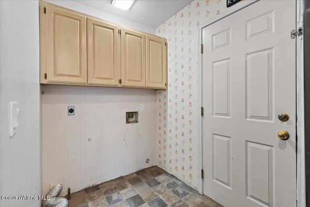 3088 W FAIRWAY DR, Coeur D'alene, ID 83815