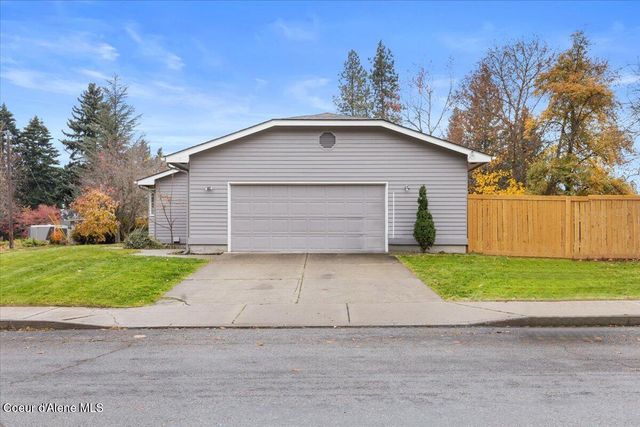 3088 W FAIRWAY DR, Coeur D'alene, ID 83815