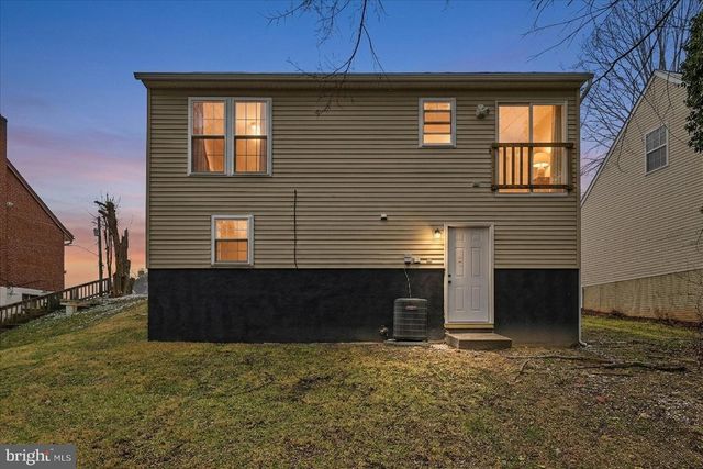 6915 ADEL ST, Capitol Heights, MD 20743